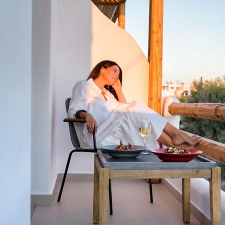 Kiano Suites Aliki  Ngoại thất bức ảnh